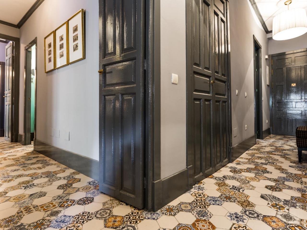 Puerta De La Victoria Apartment Sevilla Exterior foto